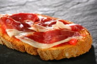 Pan-tumaca-con-jamon.jpg