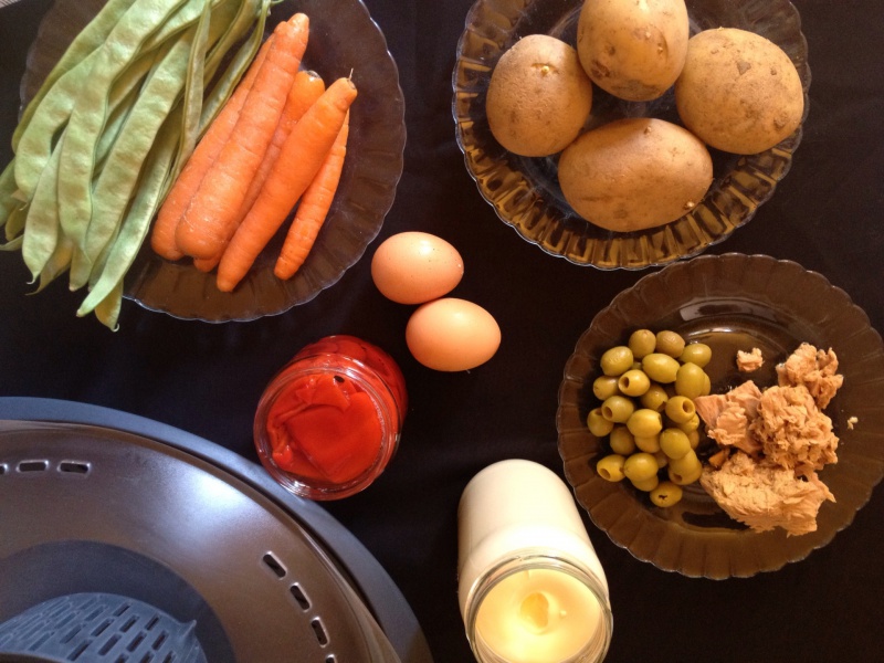 File:Ingredientes-ensaladilla-rusa Paloma.jpg