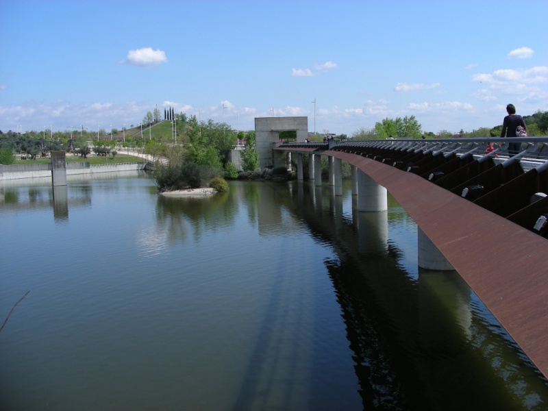 File:Parque juan carlos i 1.jpg