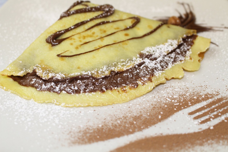 File:Crepes con nutella puche.jpg